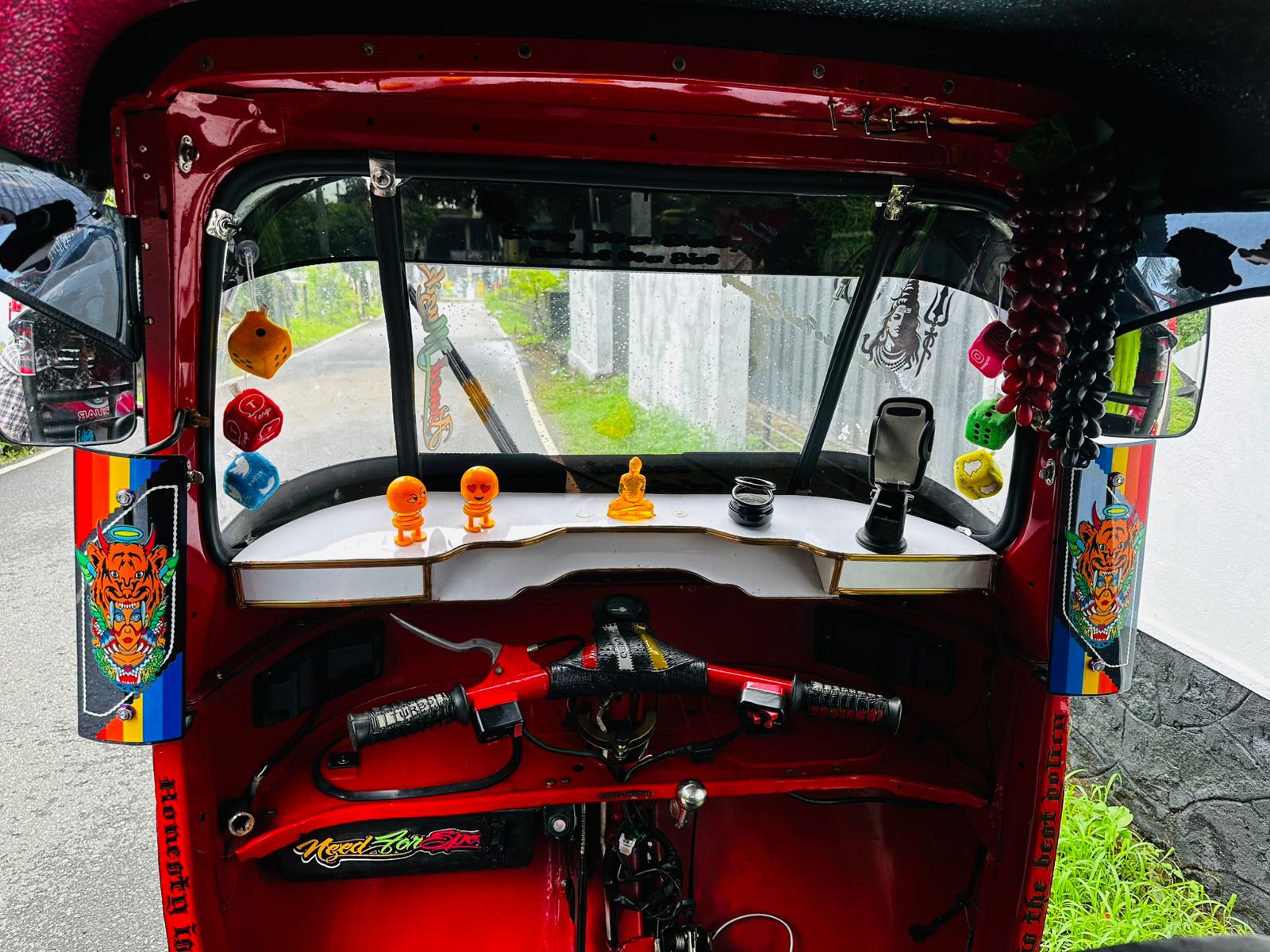 Bajaj Three Wheel 2006 - பயன்படுத்தப்பட்டது முச்சக்கர வண்டி sale in Sri Lanka - patpat.lk