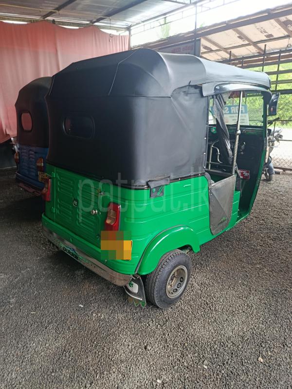 Bajaj 4 stroke 2014 - பயன்படுத்தப்பட்டது முச்சக்கர வண்டி sale in Sri Lanka - patpat.lk