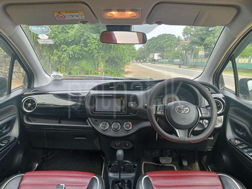 Toyota Vitz 2018 - பயன்படுத்தப்பட்டது கார் sale in Sri Lanka - patpat.lk