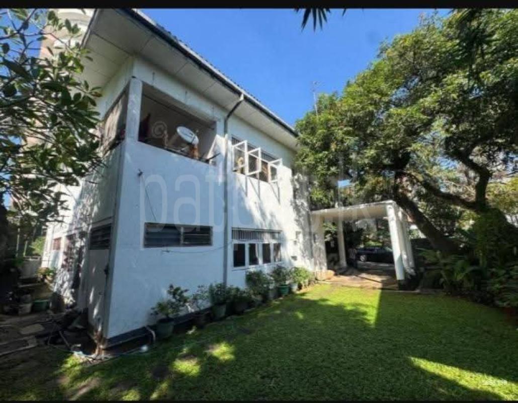 House for Sale in Wellawatta (Colombo 06) ads-image-1