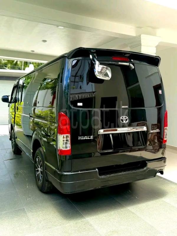 Advertisement image 1