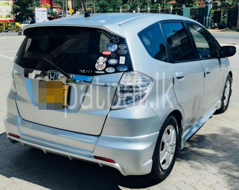 Advertisement image 3