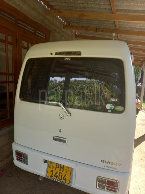 Advertisement image 6