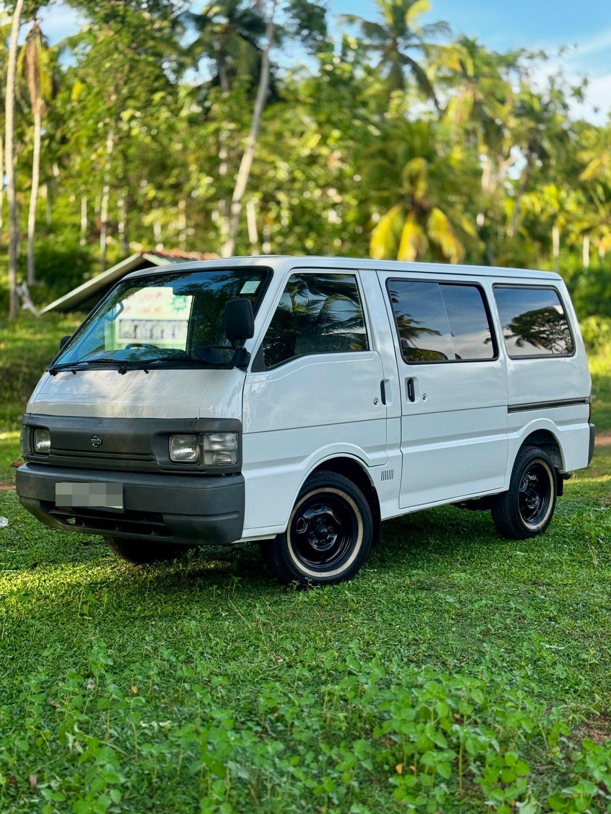 Nissan Vanette 1997 - பயன்படுத்தப்பட்டது வேன் sale in Sri Lanka - patpat.lk