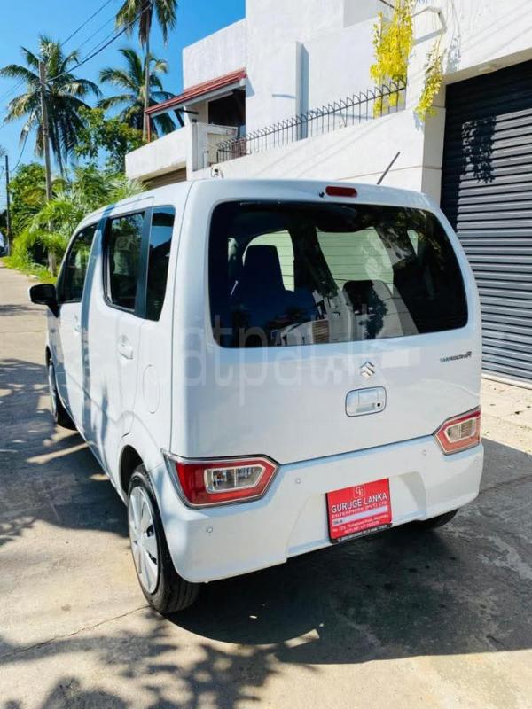 Advertisement image 4