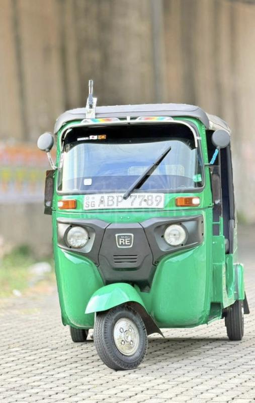 Bajaj Three Wheel 2017 - பயன்படுத்தப்பட்டது முச்சக்கர வண்டி sale in Sri Lanka - patpat.lk