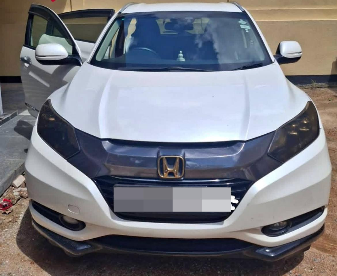 Honda Vezel 2015 - Used SUV sale in Sri Lanka - patpat.lk