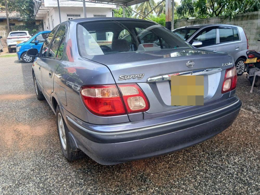 Nissan Sunny 2002 - பயன்படுத்தப்பட்டது கார் sale in Sri Lanka - patpat.lk