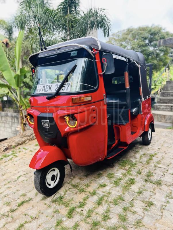 Bajaj Three Wheel 2016 - භාවිතා කරන ලද ත්‍රිරෝද රථය sale in Sri Lanka - patpat.lk