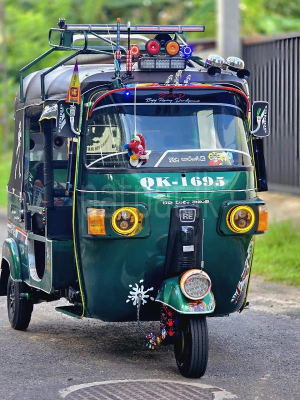 Bajaj Three Wheel 2007 - பயன்படுத்தப்பட்டது முச்சக்கர வண்டி sale in Sri Lanka - patpat.lk