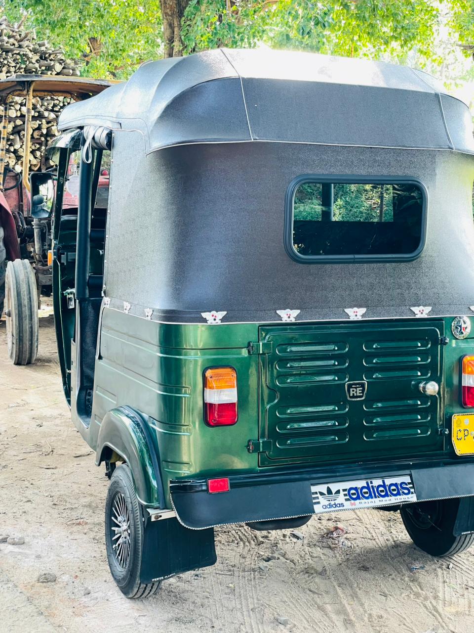 Bajaj 2 stroke 2006 - பயன்படுத்தப்பட்டது முச்சக்கர வண்டி sale in Sri Lanka - patpat.lk