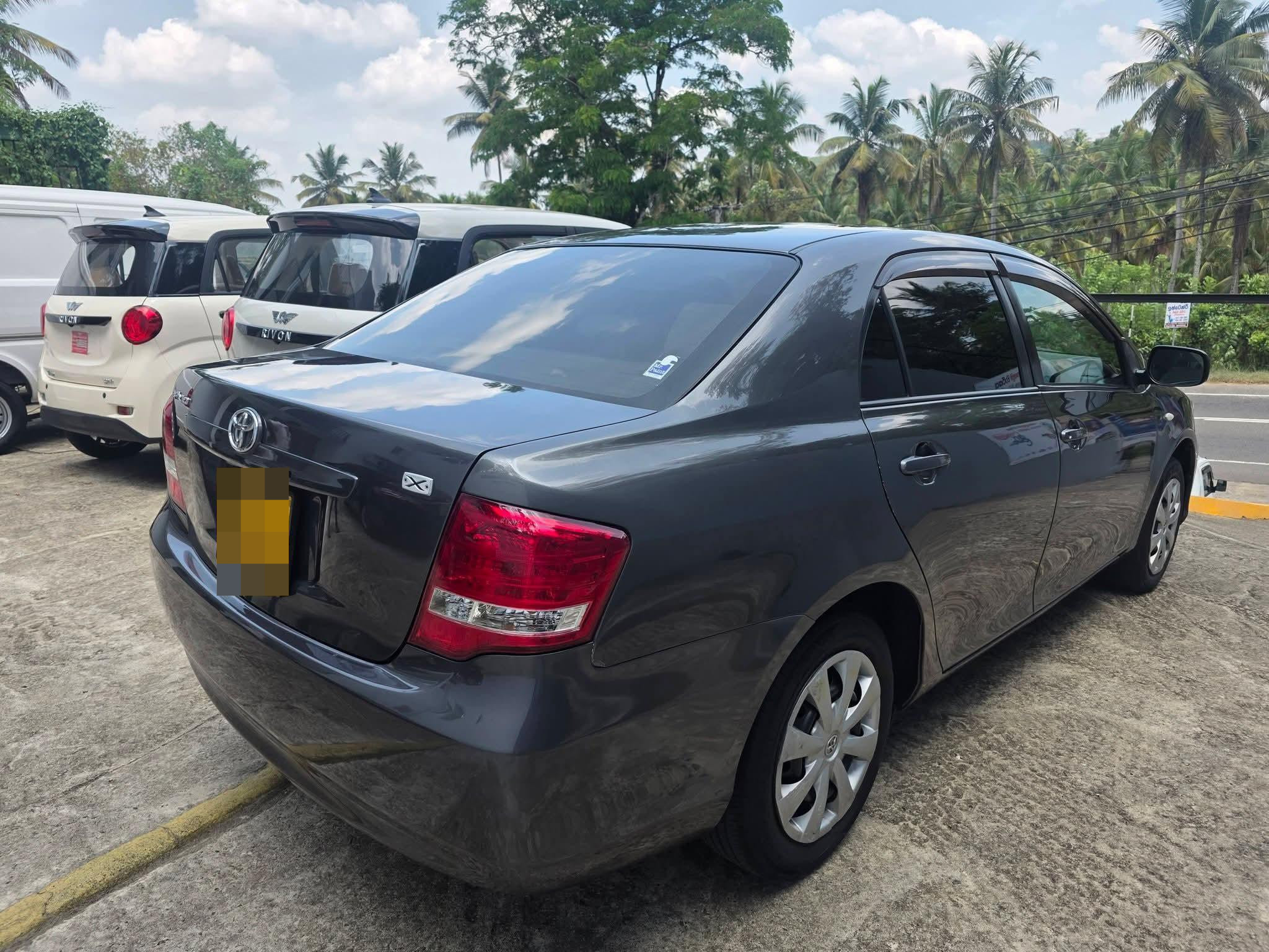 Toyota Axio 2010 - பயன்படுத்தப்பட்டது கார் sale in Sri Lanka - patpat.lk