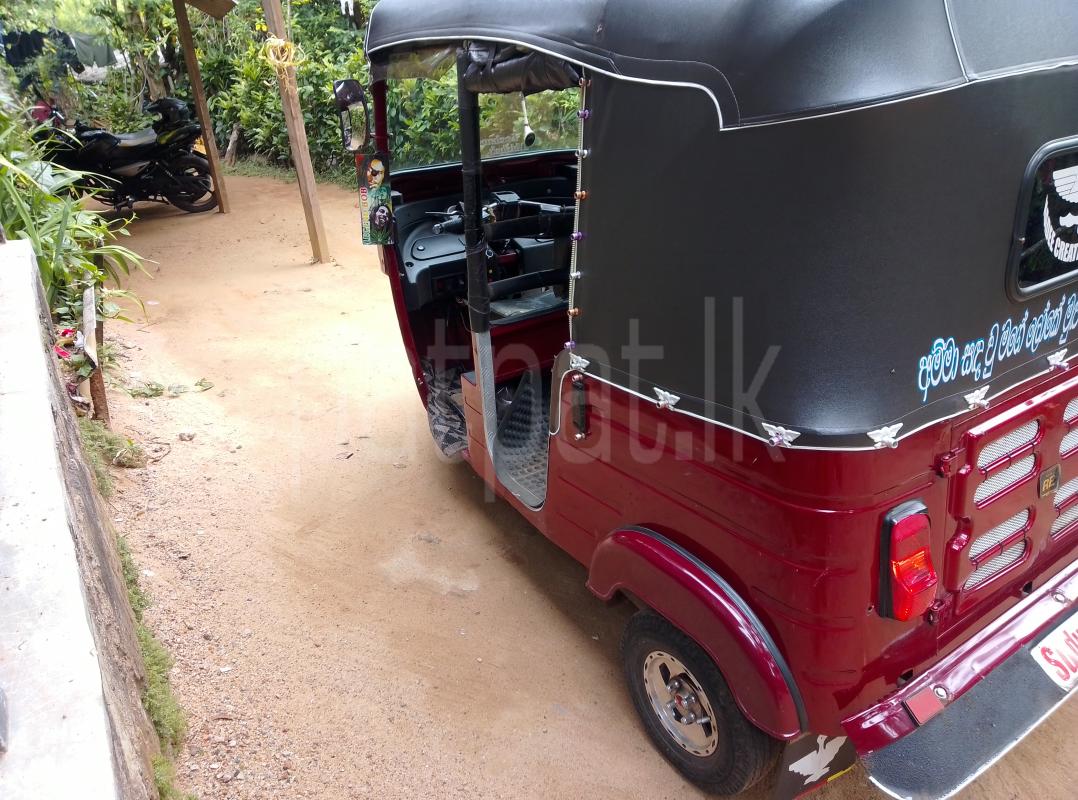 Advertisement image 6