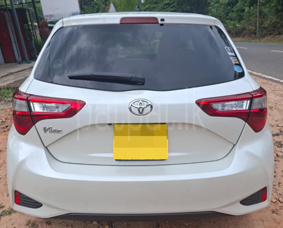 Toyota Vitz 2019 - භාවිතා කරන ලද කාර් sale in Sri Lanka - patpat.lk