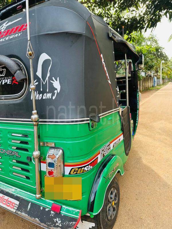 Bajaj Three Wheel 2012 - பயன்படுத்தப்பட்டது முச்சக்கர வண்டி sale in Sri Lanka - patpat.lk