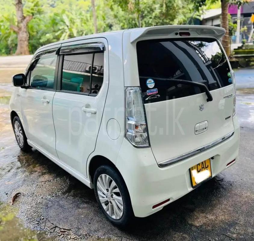 Suzuki Wagon R 2014 - භාවිතා කරන ලද කාර් sale in Sri Lanka - patpat.lk