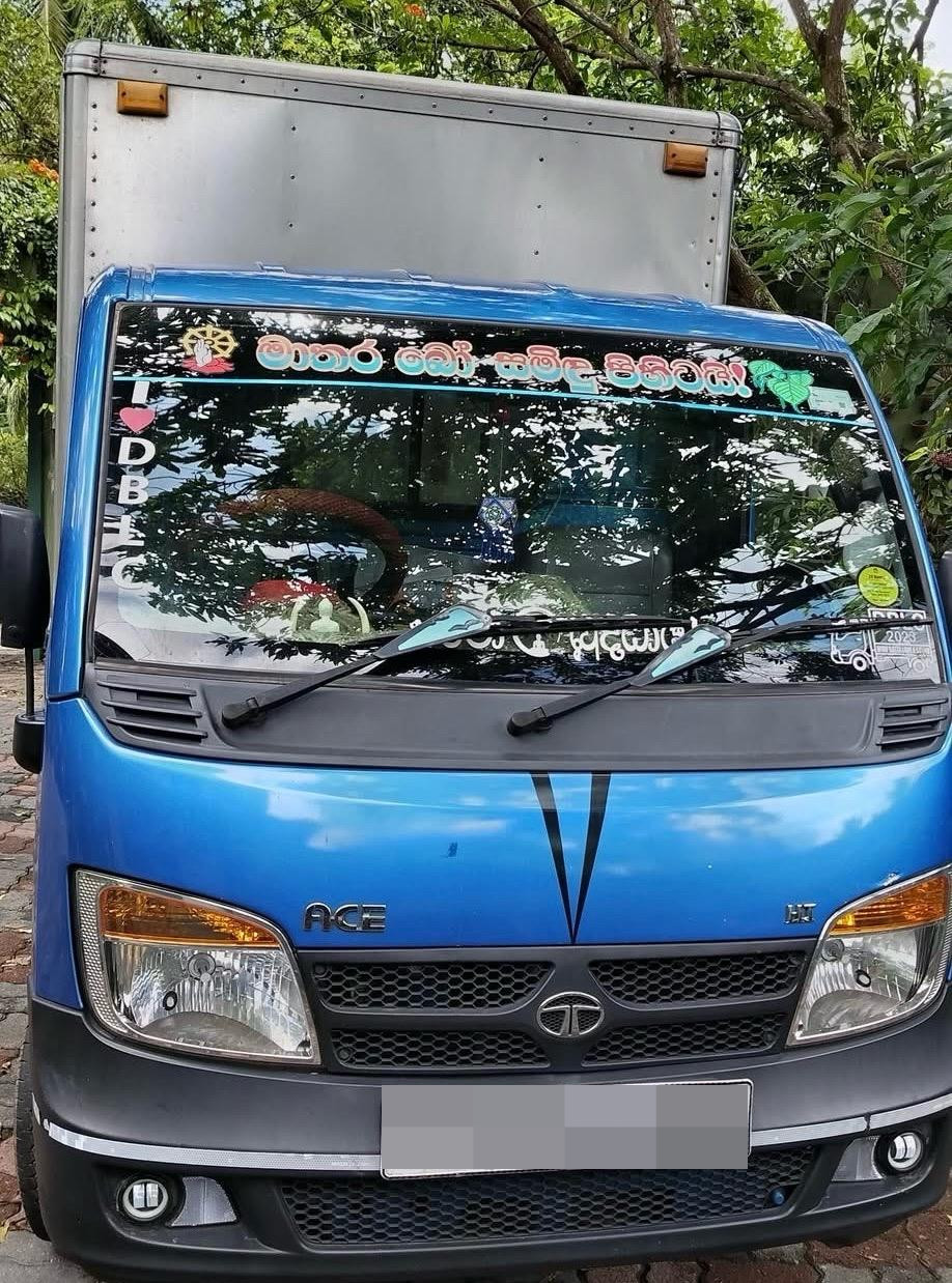 Advertisement image 1