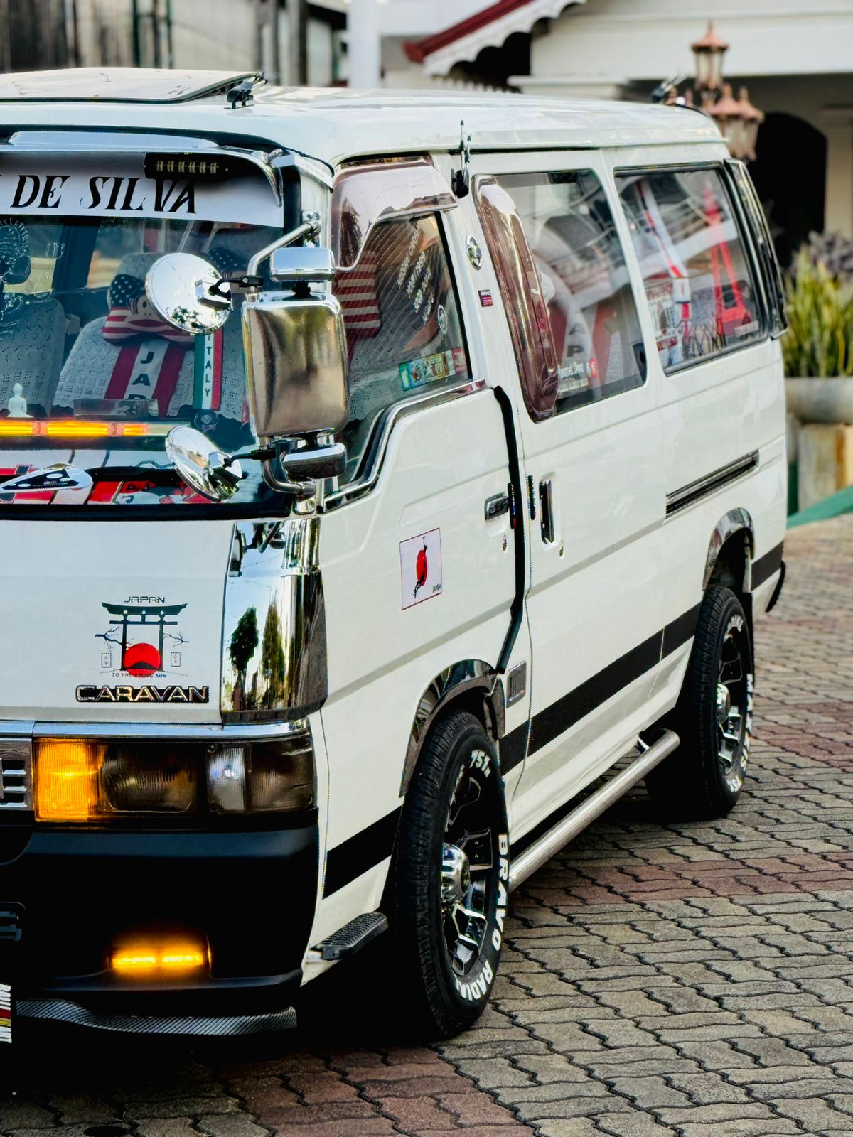 Advertisement image 4