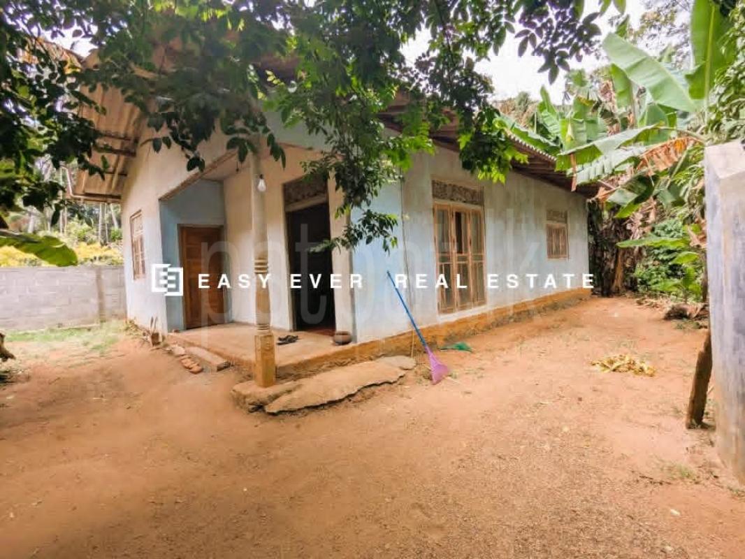 House for Sale in Mirigama
