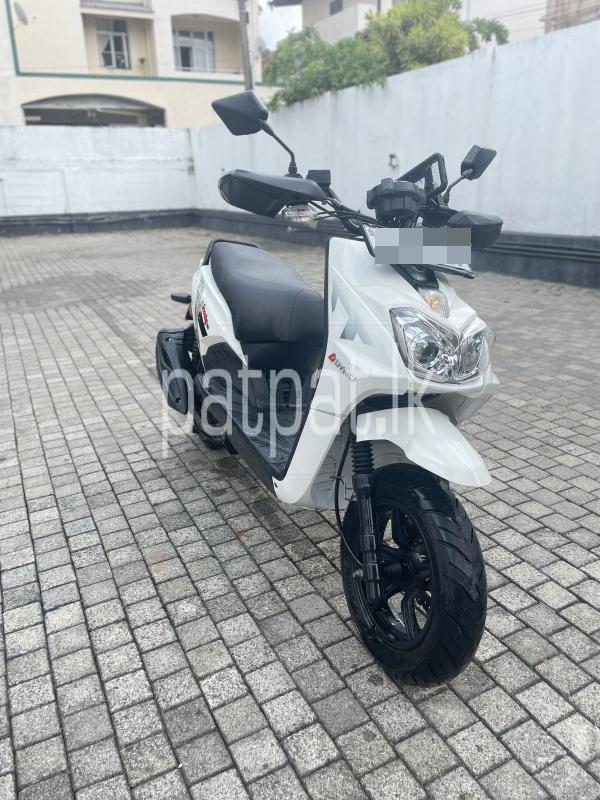 Advertisement image 1