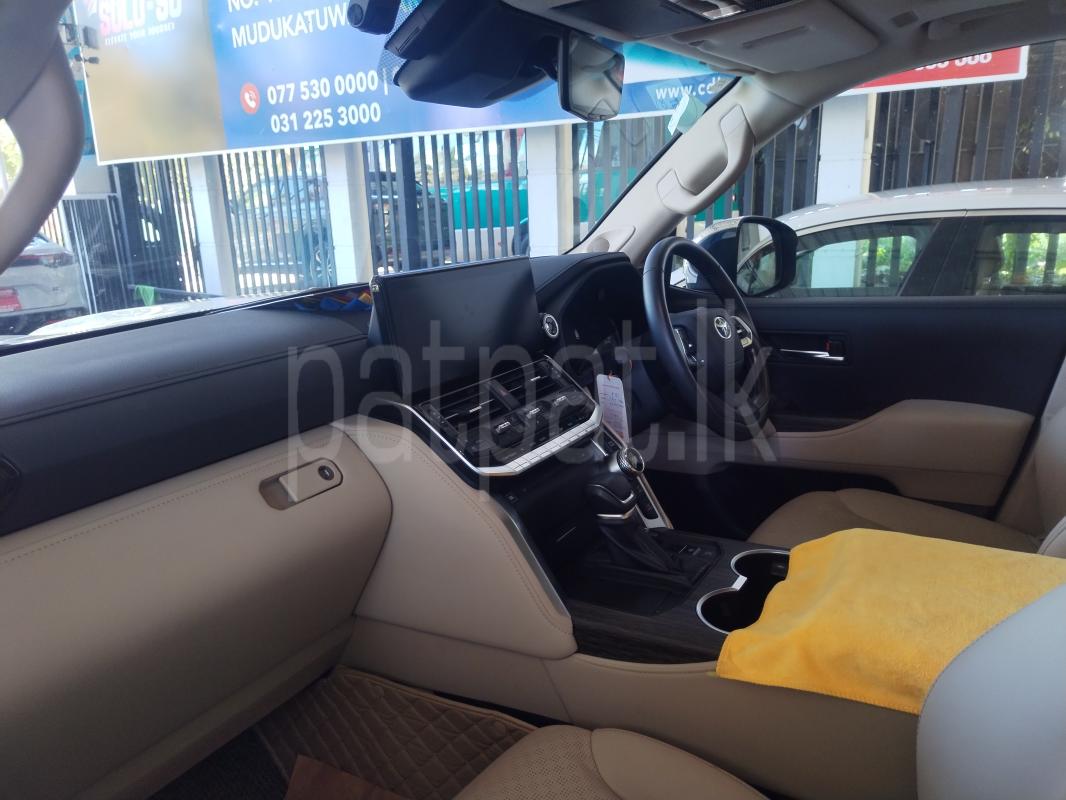Toyota Land Cruiser 2024 - Used SUV sale in Sri Lanka - patpat.lk