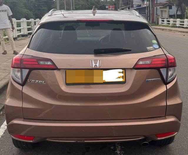 Honda Vezel 2016 - மறுசீரமைக்கப்பட்டது SUV sale in Sri Lanka - patpat.lk