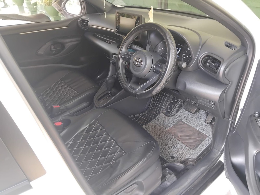 Toyota Yaris 2023 - Used Car sale in Sri Lanka - patpat.lk