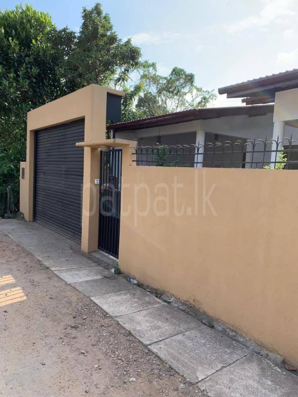 House for Sale in Malabe ads-image-1