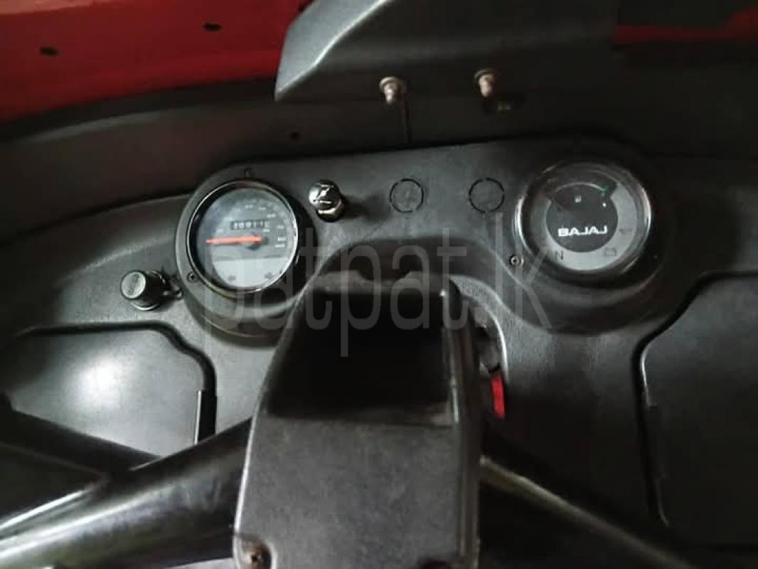 Bajaj Three Wheel 2018 - பயன்படுத்தப்பட்டது முச்சக்கர வண்டி sale in Sri Lanka - patpat.lk
