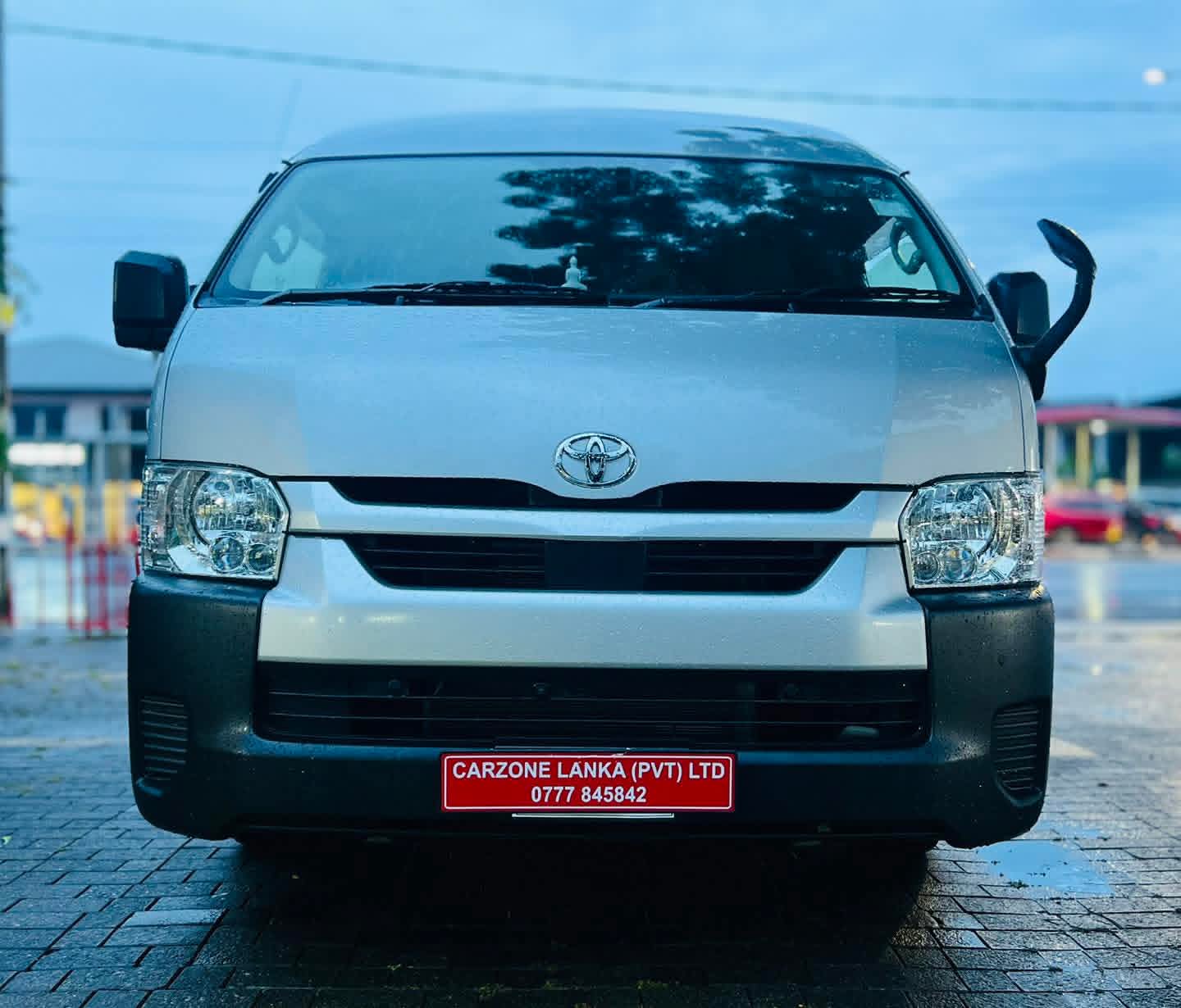 Toyota Hiace 2025 - Brand New Van sale in Sri Lanka - patpat.lk