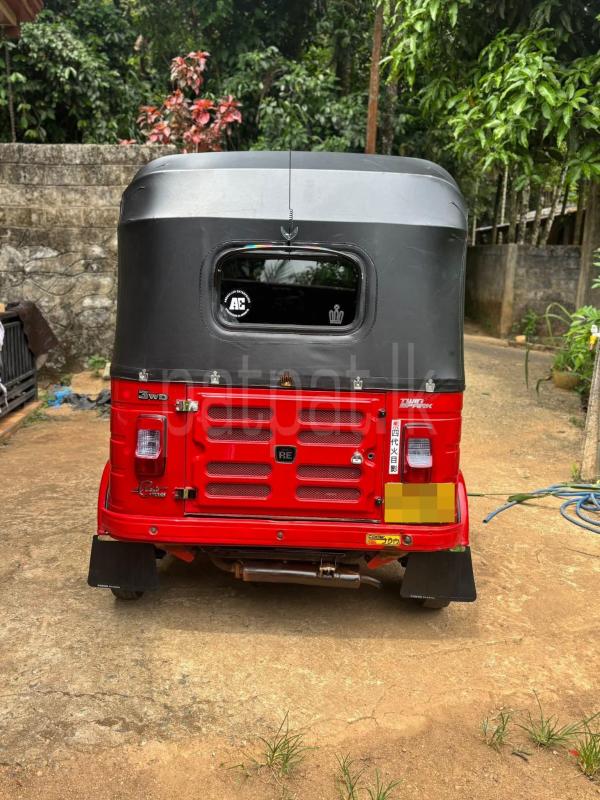 Bajaj Three Wheel 2016 - Used Three wheeler sale in Sri Lanka - patpat.lk