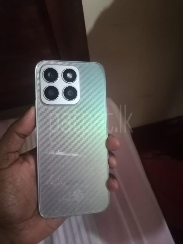 Advertisement image 4