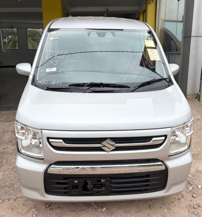 Suzuki Wagon R 2024 ads-image-1