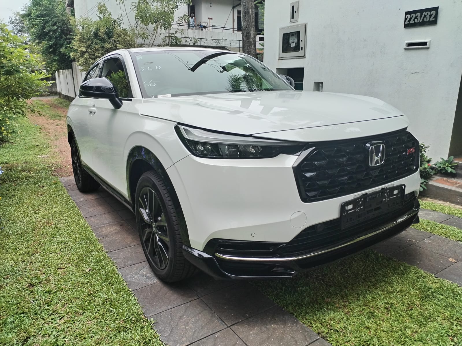 Honda Vezel 2025 - சான்றளிக்கப்பட்டது SUV sale in Sri Lanka - patpat.lk
