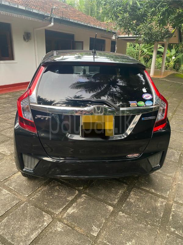 Honda Fit 2014 - பயன்படுத்தப்பட்டது கார் sale in Sri Lanka - patpat.lk