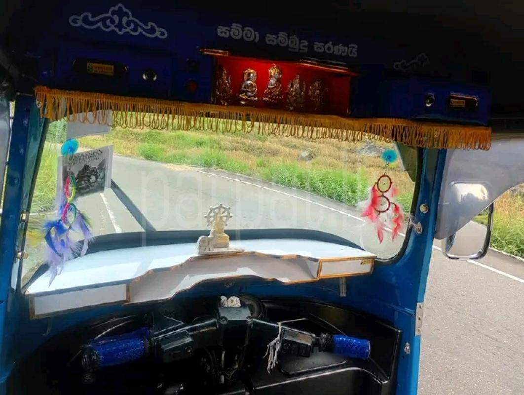 Bajaj Three Wheel 2010 - Used Three wheeler sale in Sri Lanka - patpat.lk