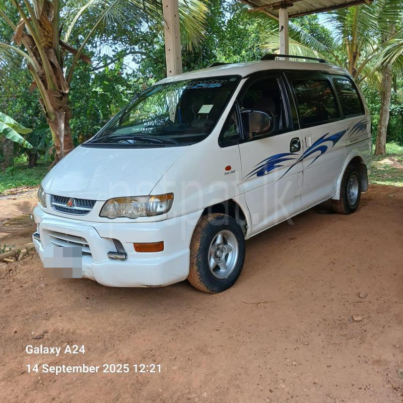 Mitsubishi L400 1994 - பயன்படுத்தப்பட்டது வேன் sale in Sri Lanka - patpat.lk