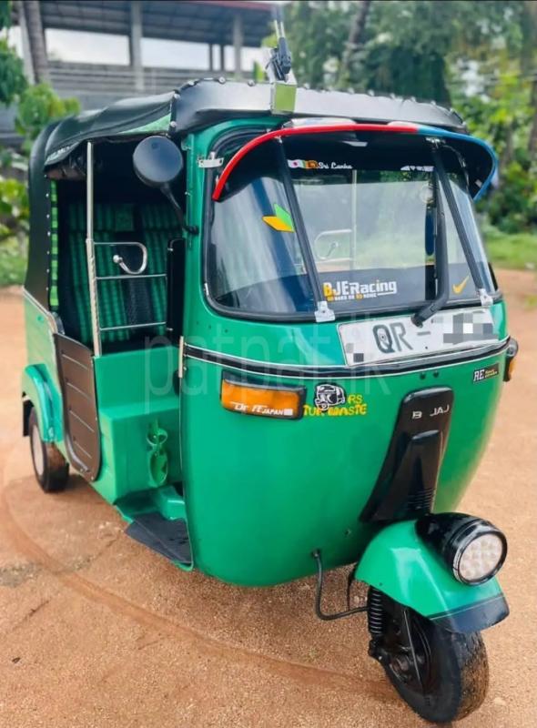 Bajaj 4 stroke 2009 - பயன்படுத்தப்பட்டது முச்சக்கர வண்டி sale in Sri Lanka - patpat.lk
