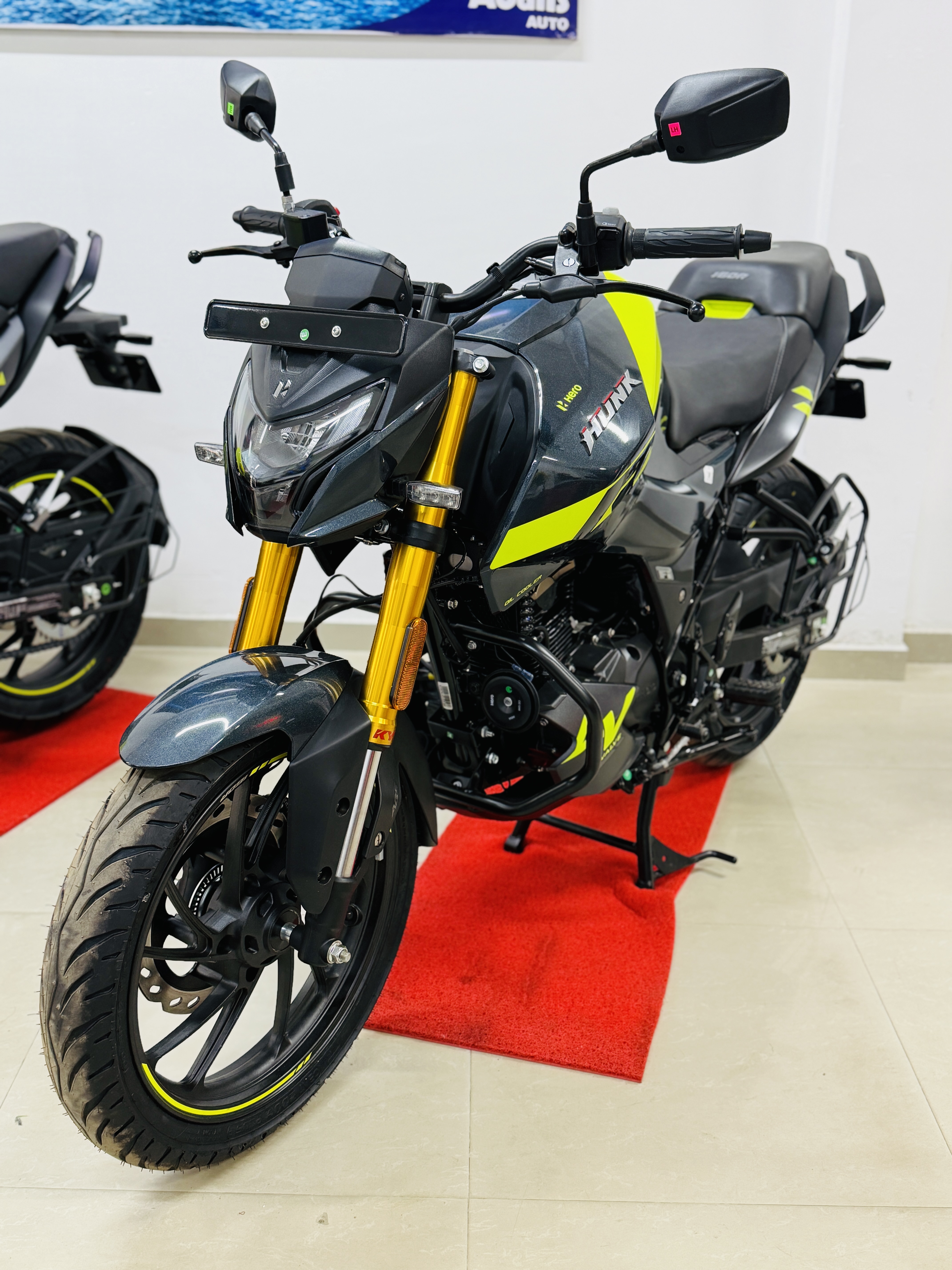 Hero Hunk 2025 - Brand New Bike sale in Sri Lanka - patpat.lk