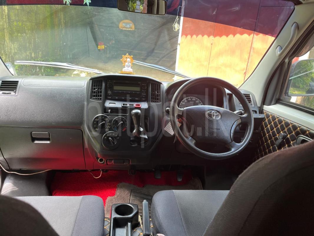 Toyota TownAce 2008 - பயன்படுத்தப்பட்டது வேன் sale in Sri Lanka - patpat.lk