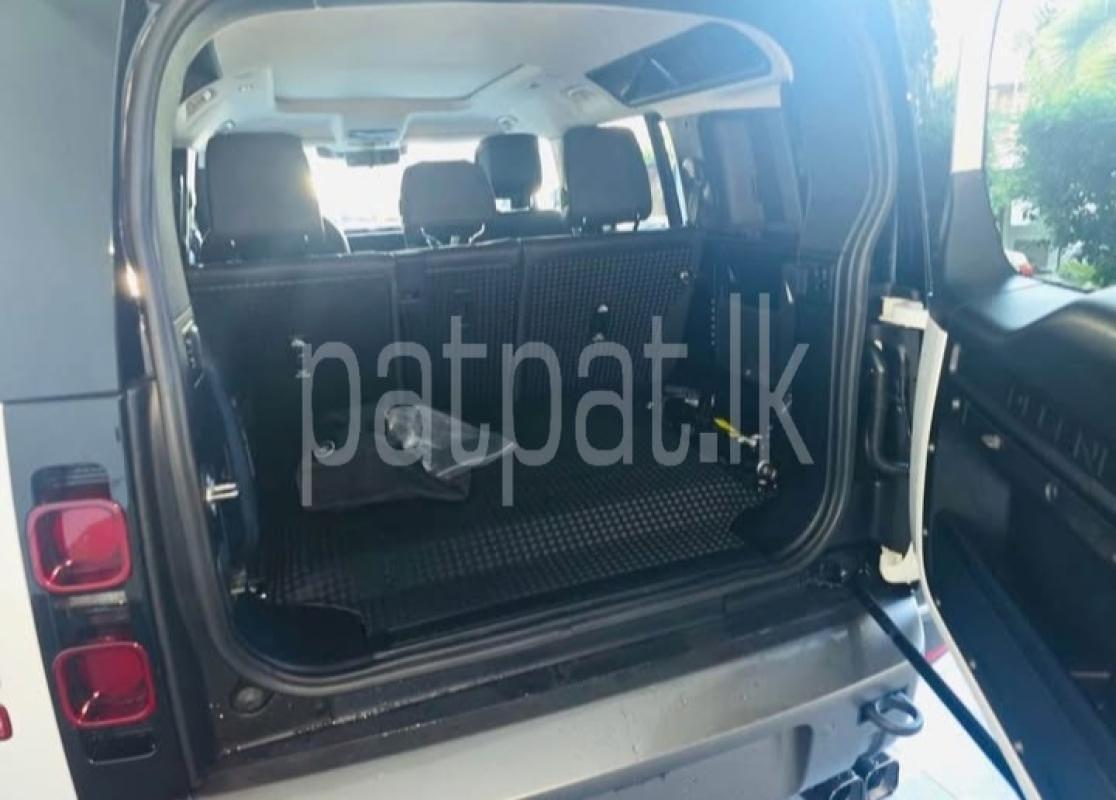 Advertisement image 6