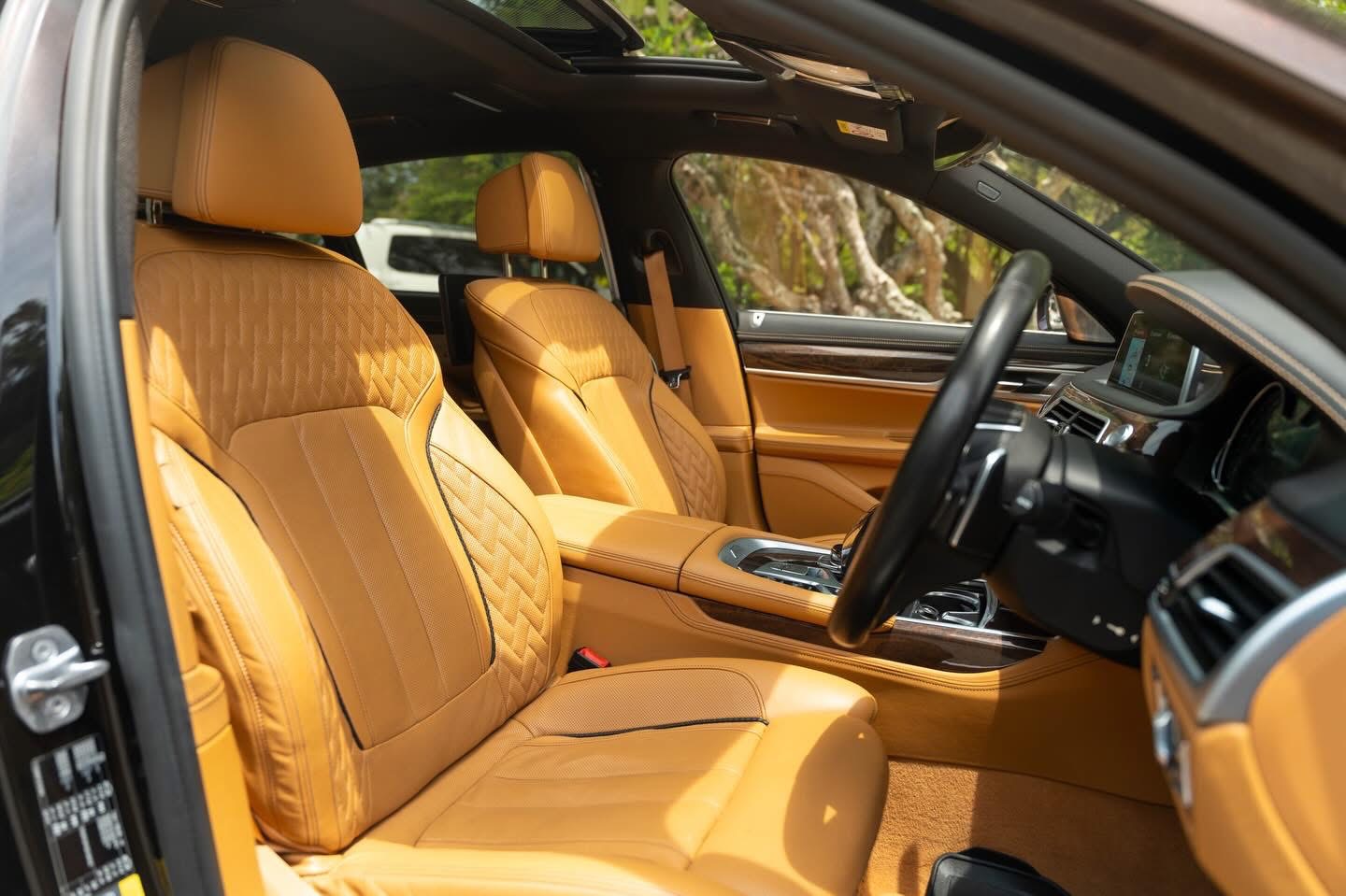 BMW 740Le 2018 - பயன்படுத்தப்பட்டது கார் sale in Sri Lanka - patpat.lk