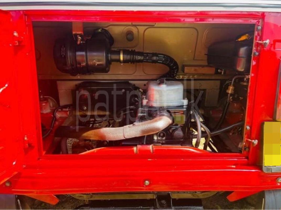 Advertisement image 6