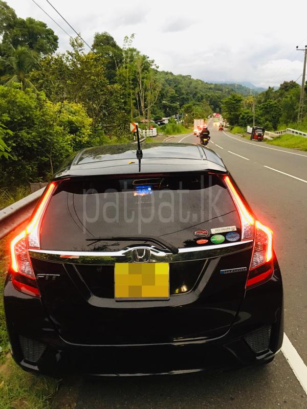 Honda Fit 2013 - பயன்படுத்தப்பட்டது கார் sale in Sri Lanka - patpat.lk