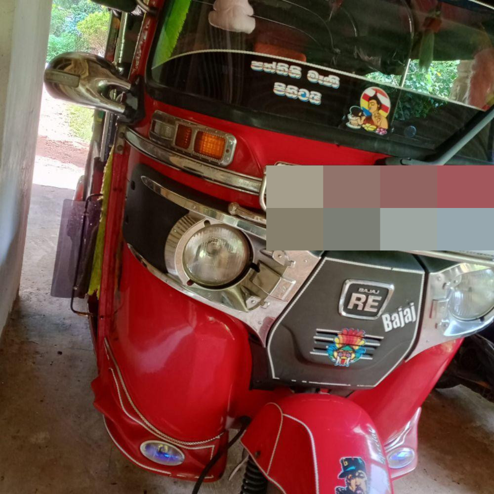 Bajaj Three Wheel 2015 - பயன்படுத்தப்பட்டது முச்சக்கர வண்டி sale in Sri Lanka - patpat.lk