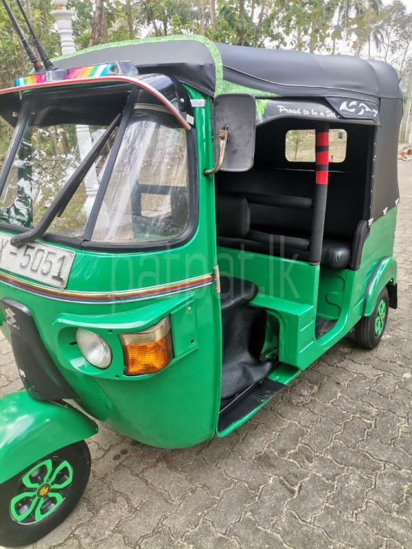 Bajaj Three Wheel 2011 - Used Three wheeler sale in Sri Lanka - patpat.lk