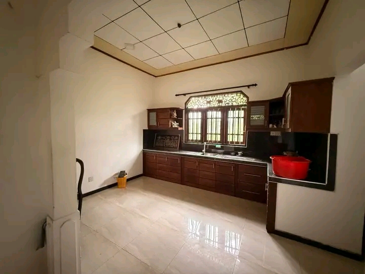 House for Sale in Karapitiya