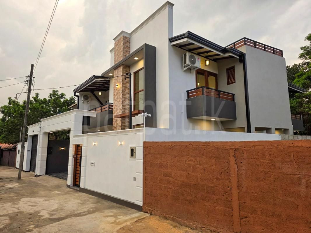 House for Sale in Piliyandala ads-image-1