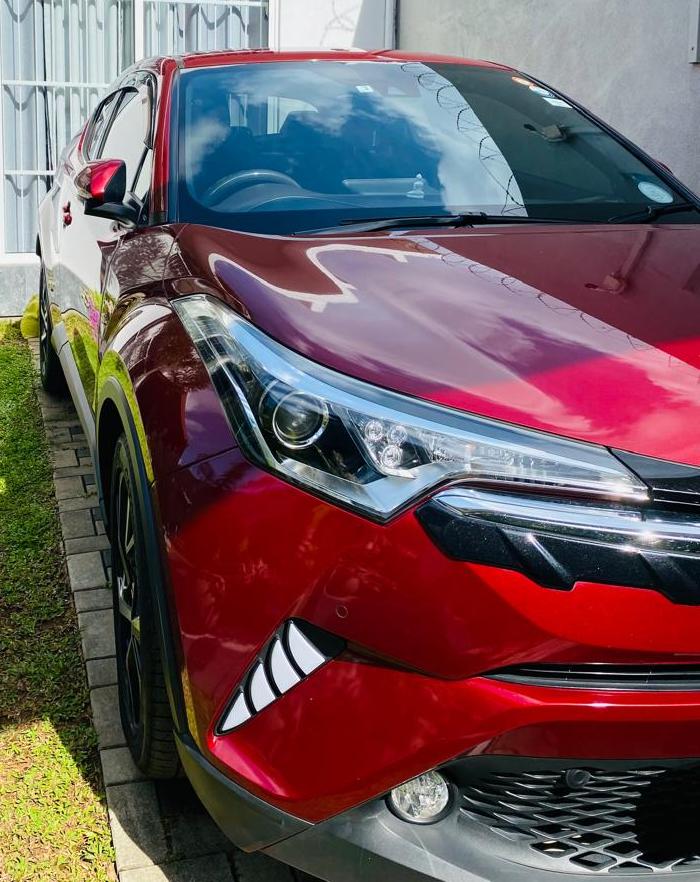 Toyota CHR 2017 - பயன்படுத்தப்பட்டது SUV sale in Sri Lanka - patpat.lk