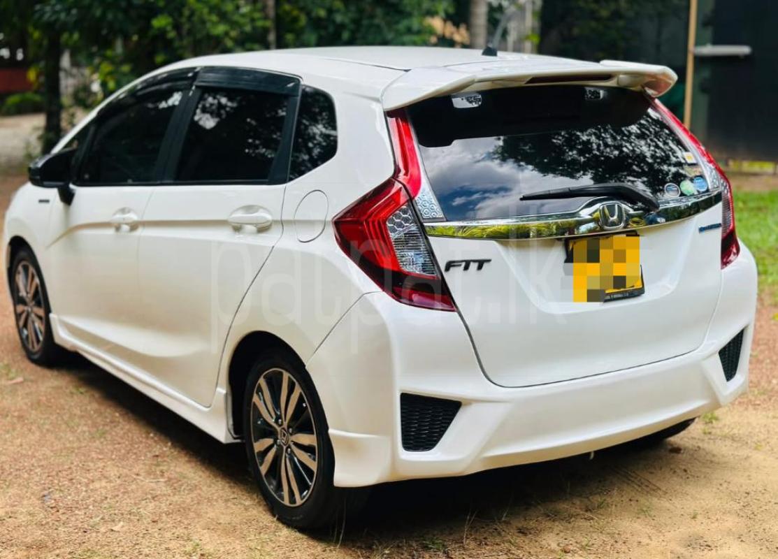 Honda Fit 2014 - பயன்படுத்தப்பட்டது கார் sale in Sri Lanka - patpat.lk